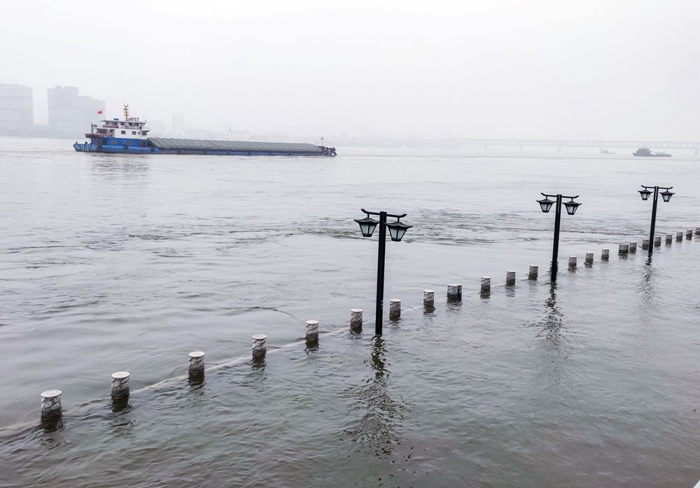 超聲波傳感器在洪水檢測和警報系統中的應用
